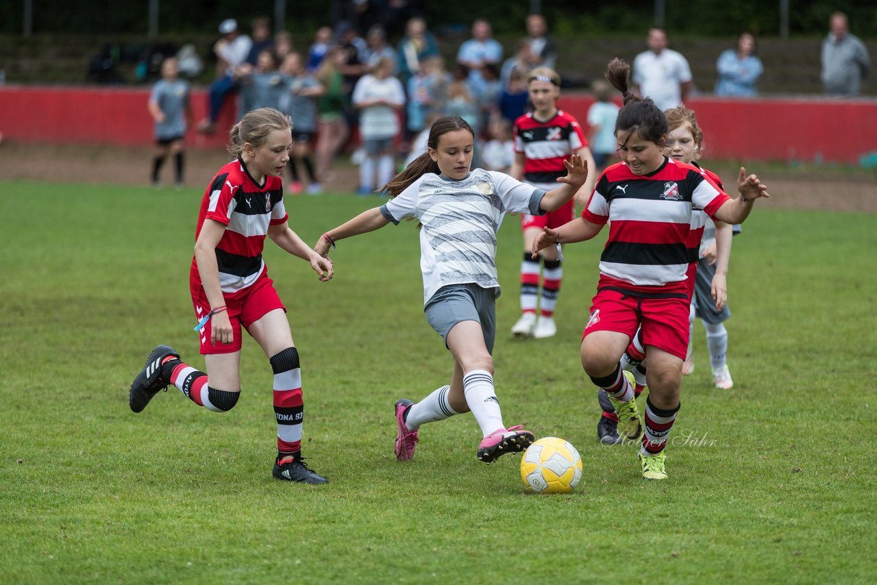 Bild 677 - Loewinnen Cup
